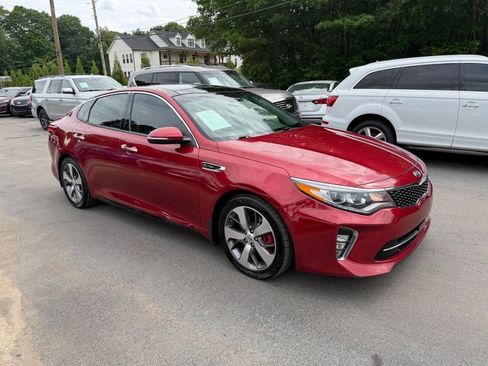 Used 2018 Kia Optima SX w/ Technology Package FWD image 3