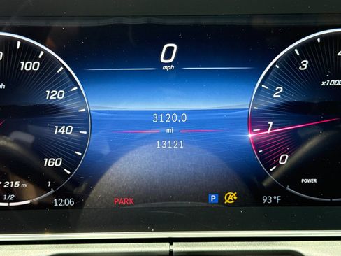 Used 2023 Mercedes-Benz C 300 4MATIC Sedan image 34