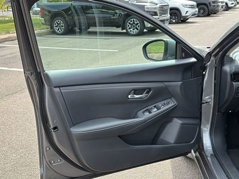 Certified 2023 Nissan Sentra SV FWD image 8