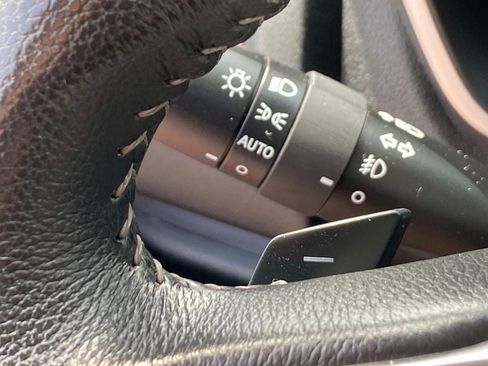 Used 2023 Subaru Ascent Limited w/ Technology Package AWD/4WD image 22