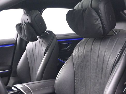 Used 2023 Mercedes-Benz S 500 4MATIC w/ AMG Line image 17