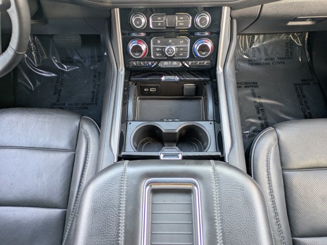 Used 2024 GMC Yukon Denali RWD image 20