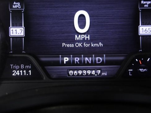 Used 2021 RAM 1500 Laramie image 11