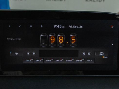 Used 2022 Hyundai Palisade Calligraphy image 9