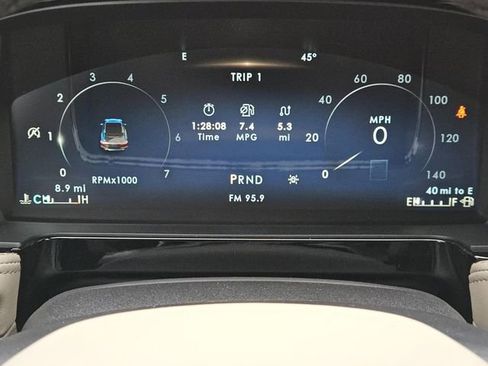 New 2026 Lincoln Corsair Premiere image 15