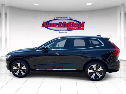 Used 2023 Volvo XC60 T8 Plus AWD/4WD image 4