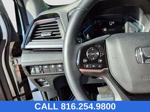 Used 2023 Honda Odyssey Touring image 21
