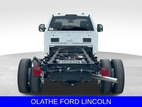 New 2025 Ford F550 4x4 Regular Cab Super Duty w/ XLT Value Package image 3
