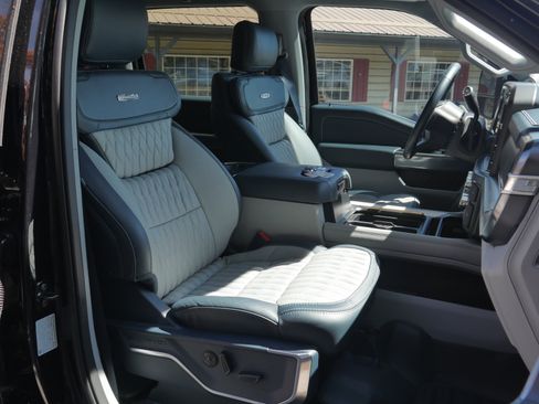 Certified 2024 Ford F350 Limited w/ FX4 Off-Road Package AWD/4WD image 33