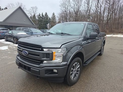 Certified 2019 Ford F150 XLT w/ Equipment Group 302A Luxury image 9