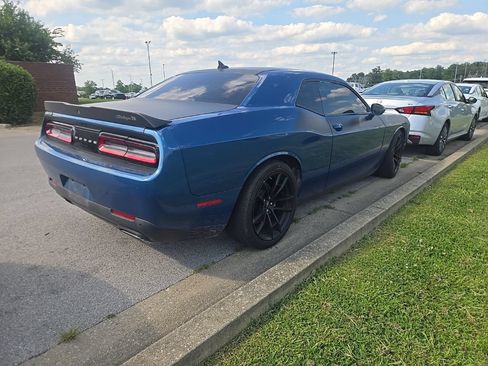 Used 2020 Dodge Challenger R/T Scat Pack w/ T/A Package RWD image 3