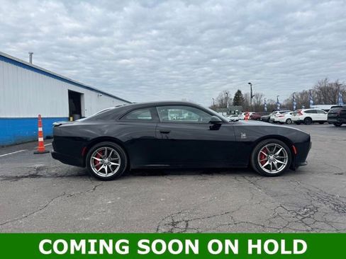 Used 2024 Dodge Charger R/T Scat Pack w/ Plus Group image 1