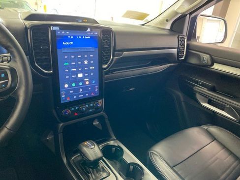 Certified 2024 Ford Ranger Lariat w/ FX4 Off-Road Package image 12