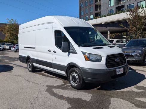Used 2017 Ford Transit 250 148 High Roof Extended image 4