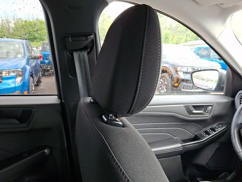 Certified 2023 Ford Escape Active AWD/4WD image 13