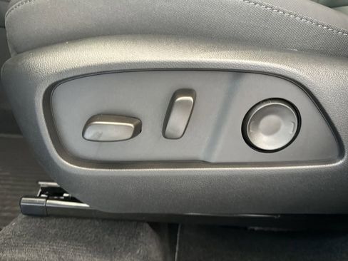 New 2026 GMC Terrain AT4 w/ Technology Package II AWD/4WD image 15