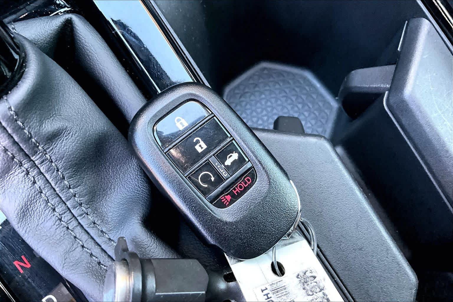 Used 2025 Honda Accord Sport image 15