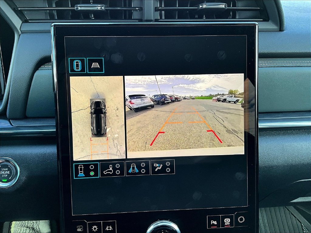 New 2027 GMC Terrain AT4 w/ Technology Package II AWD/4WD image 23
