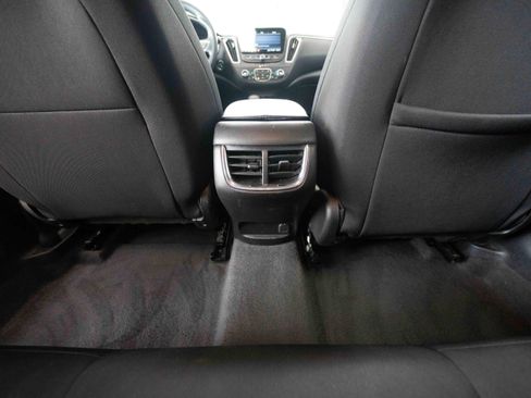 Used 2024 Chevrolet Malibu LT image 22