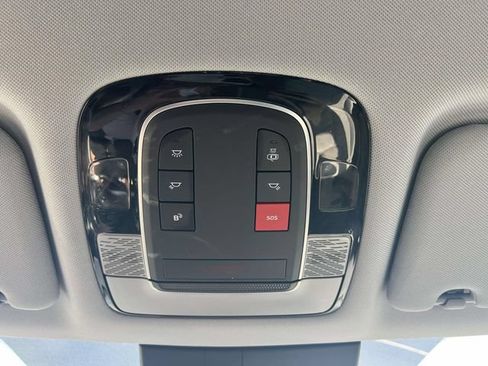 Used 2024 Hyundai Palisade SEL AWD/4WD image 31