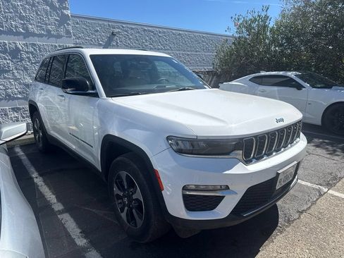 Used 2024 Jeep Grand Cherokee Limited 4xe AWD/4WD image 3