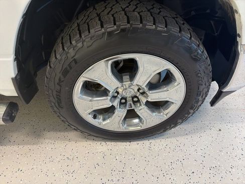 Used 2021 RAM 1500 Big Horn image 9