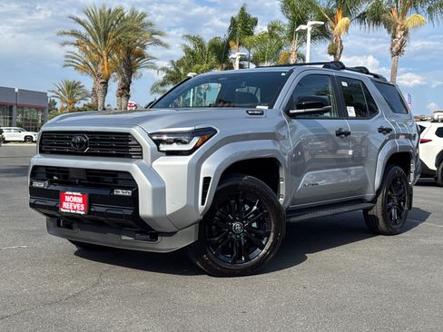 New 2026 Toyota 4Runner Platinum AWD/4WD image 2