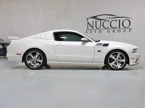 Used 2013 Ford Mustang GT RWD image 18