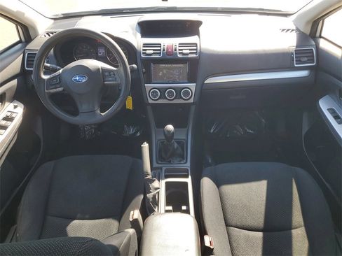 Used 2015 Subaru Crosstrek 2.0i image 12