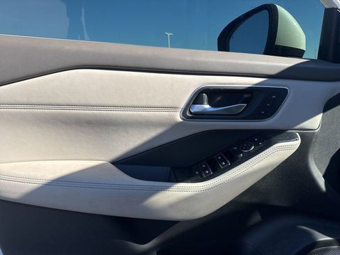 Certified 2021 Nissan Rogue SL image 25