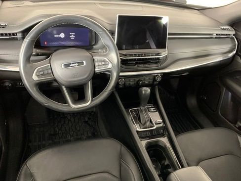 Used 2022 Jeep Compass High Altitude AWD/4WD image 22