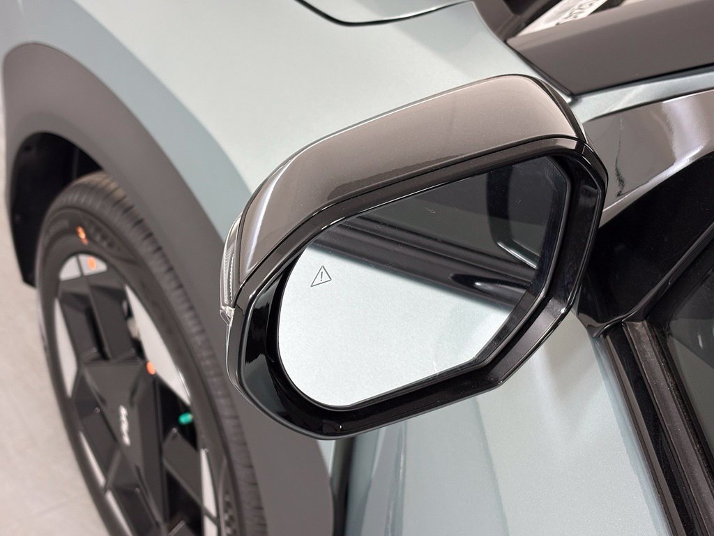 New 2027 Kia Seltos S FWD image 13