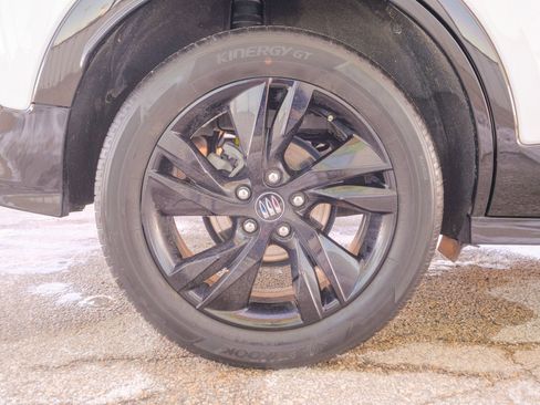 Used 2024 Buick Encore GX Sport Touring image 41