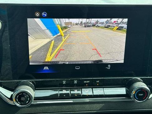 New 2026 Chevrolet Colorado W/T image 18