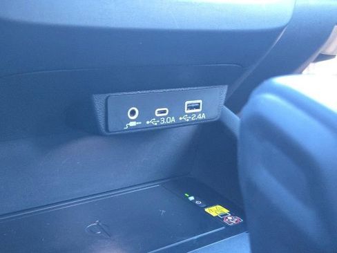 Certified 2025 Subaru Forester Sport image 18