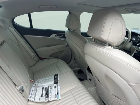 Used 2026 Genesis G70 2.5T Prestige RWD image 21