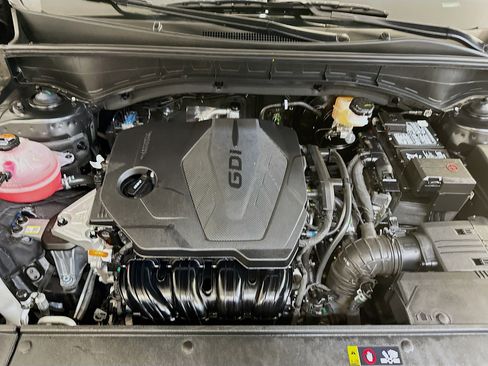 Used 2024 Kia Sorento S image 35