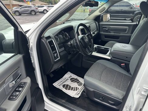 Used 2016 RAM 1500 Big Horn RWD image 14