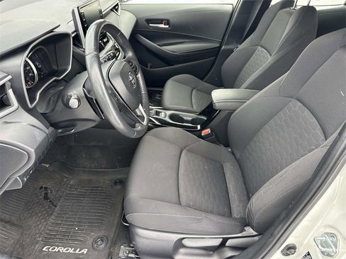 Certified 2019 Toyota Corolla SE image 19