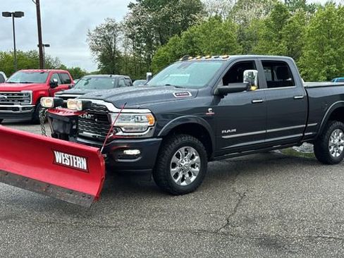 Used 2019 RAM 2500 Limited AWD/4WD image 3