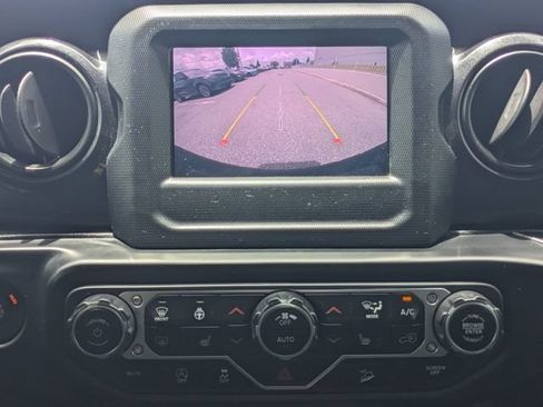 Used 2021 Jeep Wrangler Unlimited Sport AWD/4WD image 20