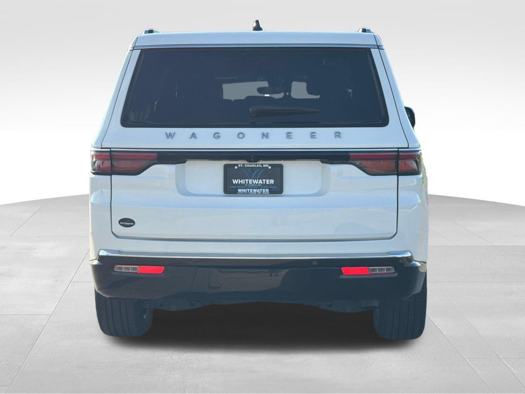 Used 2024 Jeep Wagoneer 4WD w/ Premium Group I image 26