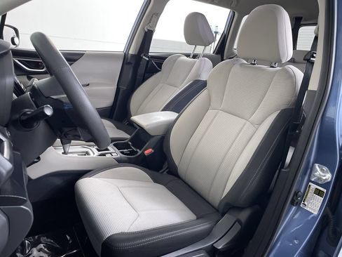 Used 2024 Subaru Forester AWD/4WD image 12