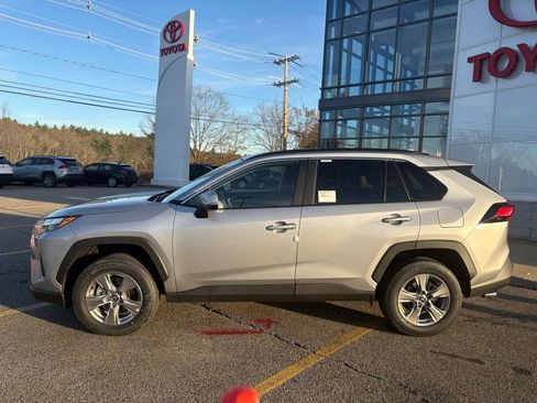 New 2025 Toyota RAV4 XLE image 3