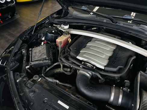Used 2017 Chevrolet Camaro SS RWD image 20