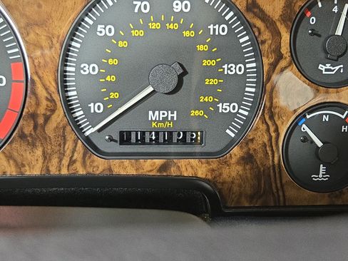 Used 1996 Jaguar XJS 4.0 Convertible image 19