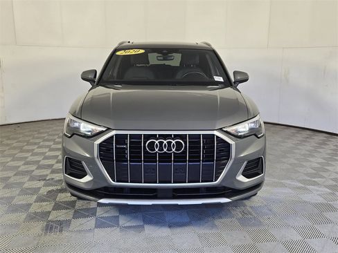 Used 2020 Audi Q3 2.0T Premium w/ Convenience Package image 3