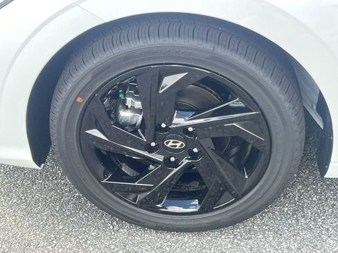 New 2026 Hyundai Elantra SEL Sport image 11