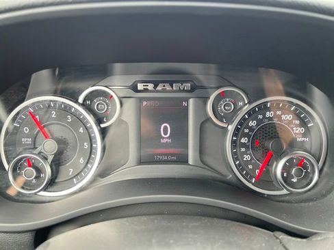 Used 2026 RAM 2500 Big Horn AWD/4WD image 20
