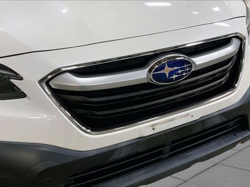 Used 2020 Subaru Outback Premium AWD/4WD image 30